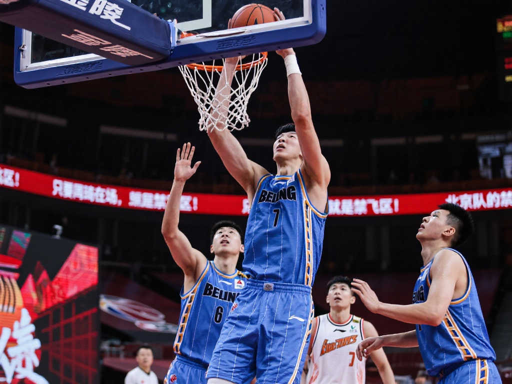 中场大脑 中场大脑